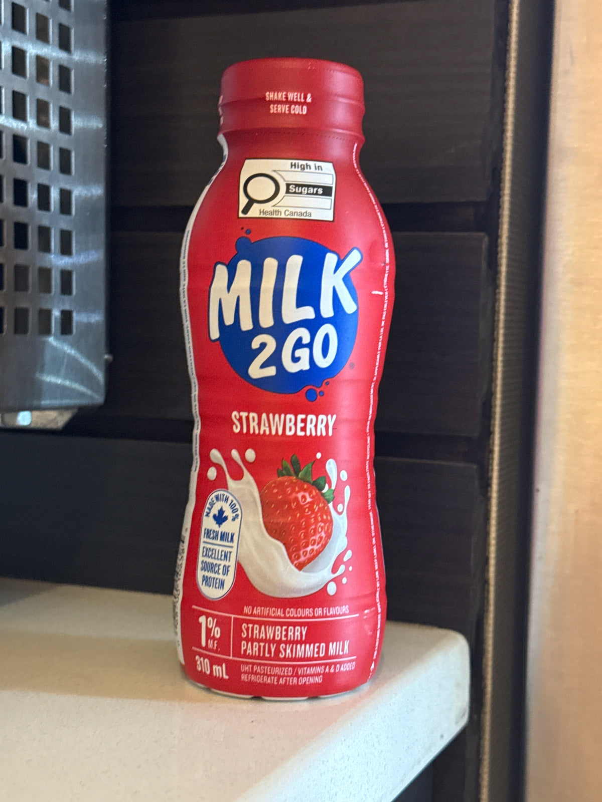 Strawberry Milk 2 Go 1% (310ml)