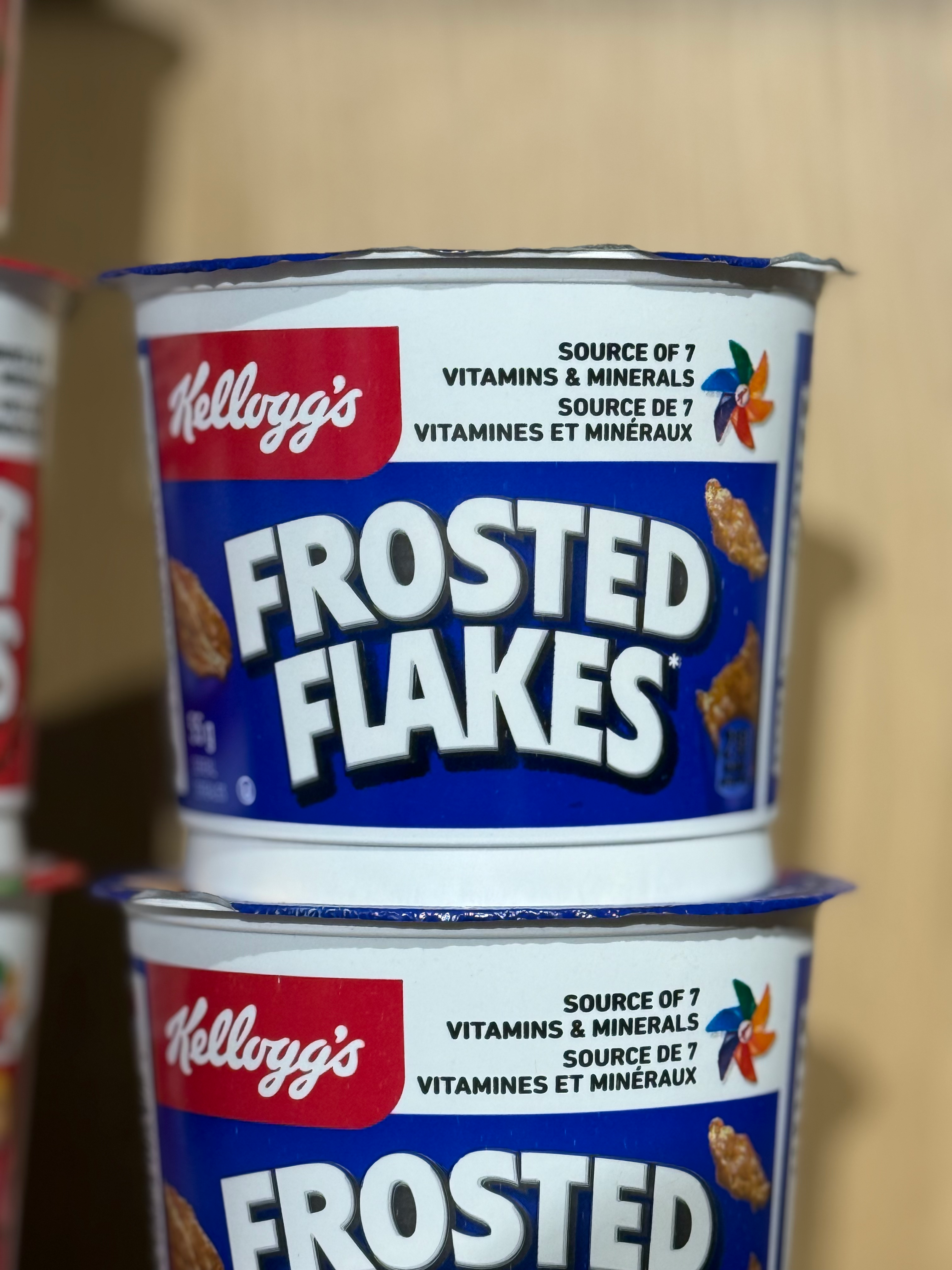 Frosted Flakes cereal image 0