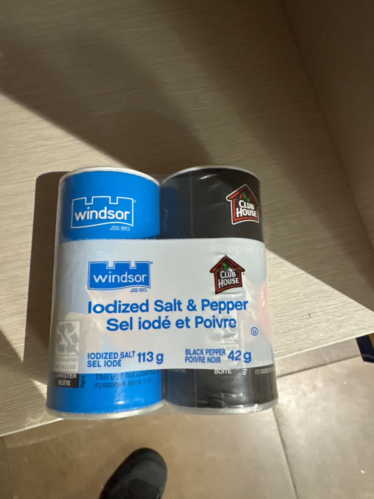 Windor - Salt and Pepper